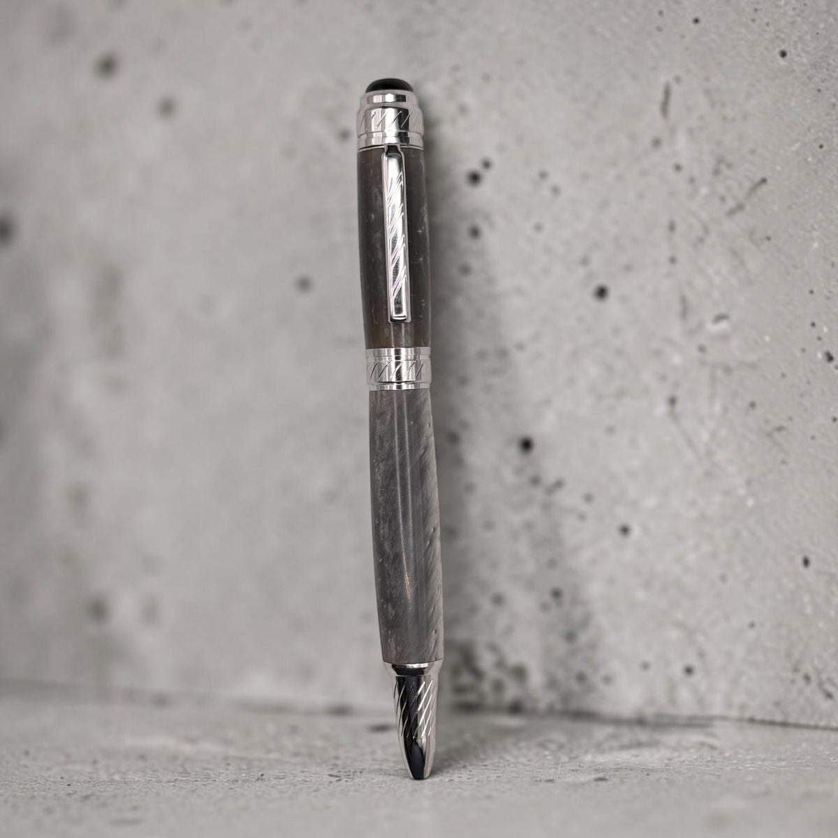 #166 Cyclone Silver Acrylic Ball Point