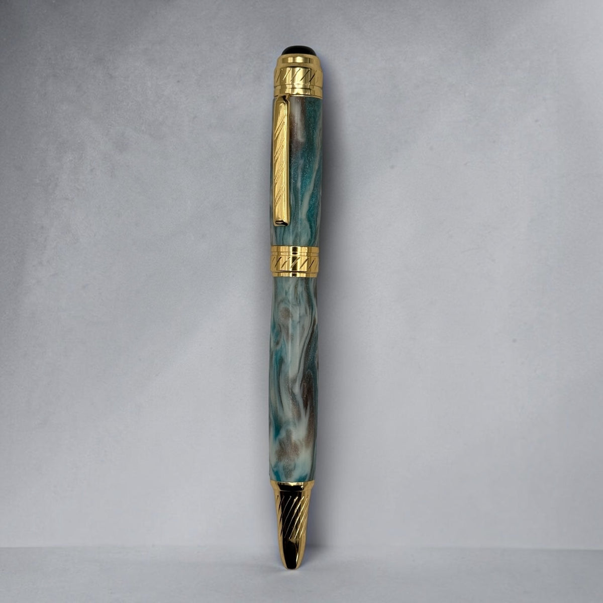 #168 Cyclone Acrylic Gell Gold Finish