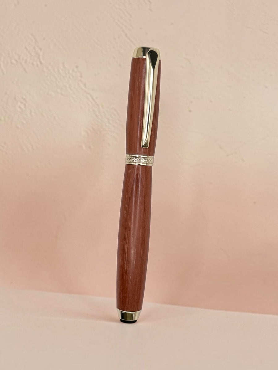 190 Orion Spanish Cedar Fountain Pen