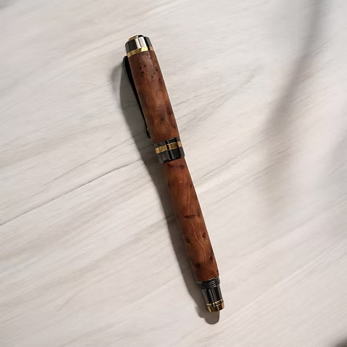 96  Elete Fountain Pen
