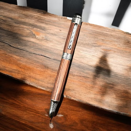 91  Kingwood Cyclone Pen